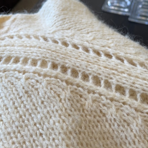 Gap Cardigan - Picture 6 of 9